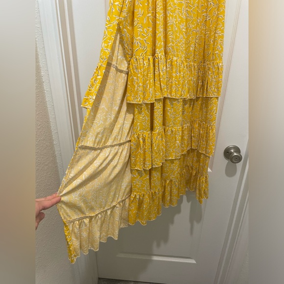 *BEAUTIFUL STRAPLESS RUFFLE MAXI DRESS* - Picture 3 of 4